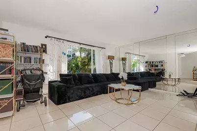 8950 Harding, Surfside, FL 33154 - Photo 3
