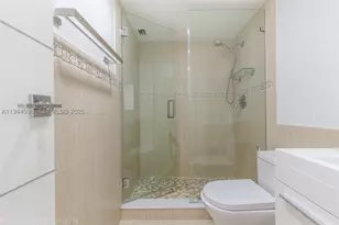 5555 Collins, Miami Beach, FL 33140 - Photo 37