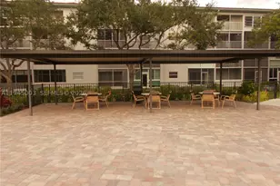 1400 SW 124th, Pembroke Pines, FL 33027 - Photo 45
