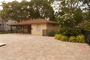 1400 SW 124th, Pembroke Pines, FL 33027 - Photo 49