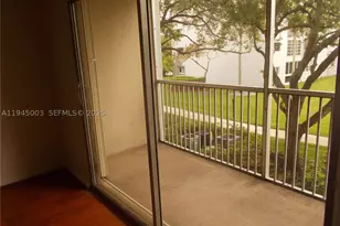 1400 SW 124th, Pembroke Pines, FL 33027 - Photo 25