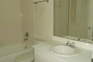 1400 SW 124th, Pembroke Pines, FL 33027 - Photo 17