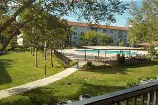 1400 SW 124th, Pembroke Pines, FL 33027 - Photo 27