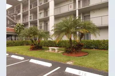 1400 SW 124th #205Q, Pembroke Pines, FL 33027 - Photo 5