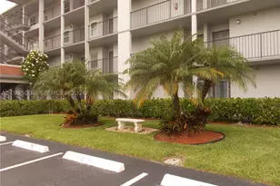 1400 SW 124th, Pembroke Pines, FL 33027 - Photo 5