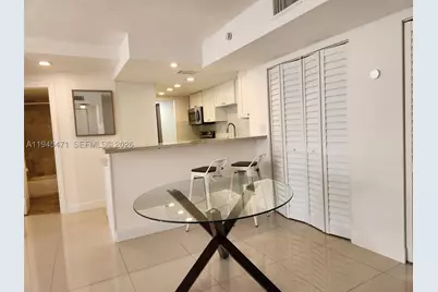 5201 Orduna #14, Coral Gables, FL 33146 - Photo 9
