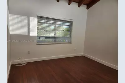 5201 Orduna #14, Coral Gables, FL 33146 - Photo 13