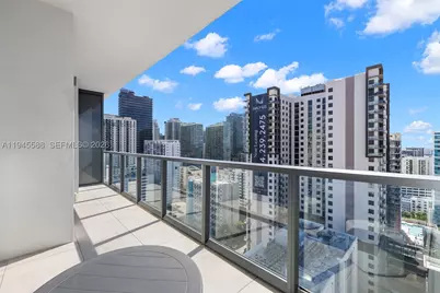 239 SW 9th #2102, Miami, FL 33130 - Photo 31