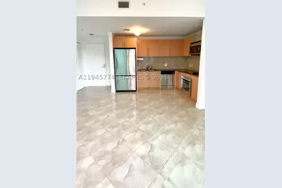 300 S Biscayne #T-1803, Miami, FL 33131 - Photo 11