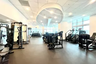 300 S Biscayne, Miami, FL 33131 - Photo 5