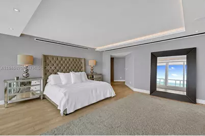 1643 Brickell #3904, Miami, FL 33129 - Photo 15