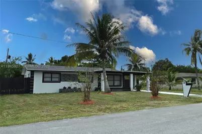 2496 SW 8th, Fort Lauderdale, FL 33312 - Photo 5