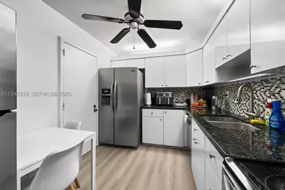 600 Three Islands #606, Hallandale Beach, FL 33009 - Photo 9