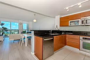 253 NE 2nd, Miami, FL 33132 - Photo 9