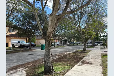 22844 SW 114th, Miami, FL 33170 - Photo 11