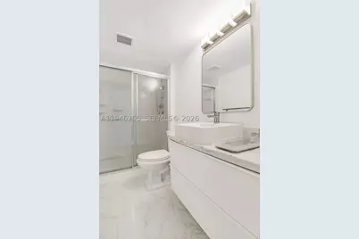 20100 W Country Club #1005, Aventura, FL 33180 - Photo 23