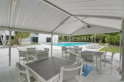20100 W Country Club #1005, Aventura, FL 33180 - Photo 33