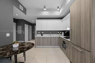 239 SW 9th, Miami, FL 33130 - Photo 9