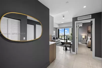 239 SW 9th #1604, Miami, FL 33130 - Photo 3