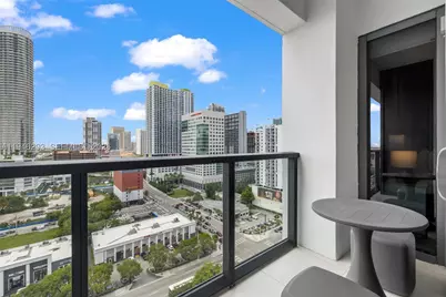239 SW 9th #1604, Miami, FL 33130 - Photo 25