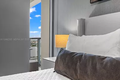239 SW 9th #1604, Miami, FL 33130 - Photo 23