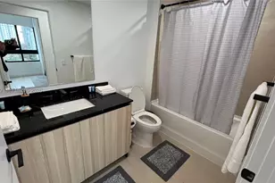 225 N Miami, Miami, FL 33128 - Photo 19