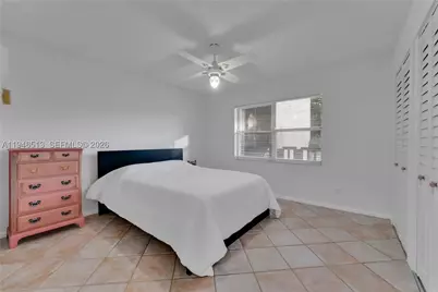9721 Sunrise Lakes #201, Sunrise, FL 33322 - Photo 15