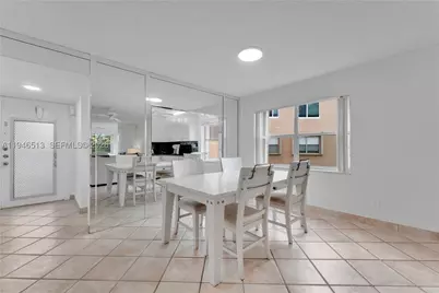 9721 Sunrise Lakes #201, Sunrise, FL 33322 - Photo 3