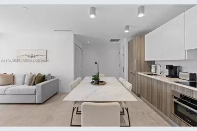 239 SW 9th #2304, Miami, FL 33130 - Photo 21