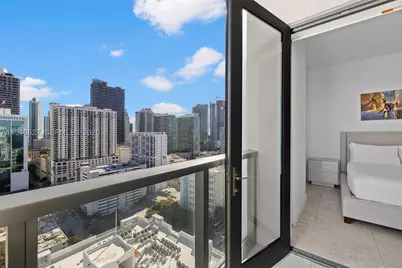 239 SW 9th #2304, Miami, FL 33130 - Photo 3