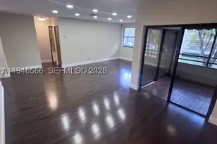 20005 NE 3rd, Miami, FL 33179 - Photo 5
