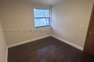 20005 NE 3rd, Miami, FL 33179 - Photo 13