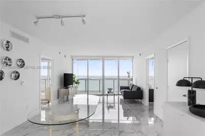 465 Brickell #5505, Miami, FL 33131 - Photo 5