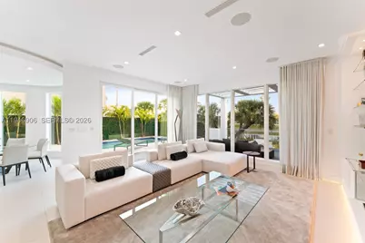10561 NW 67th, Doral, FL 33178 - Photo 13