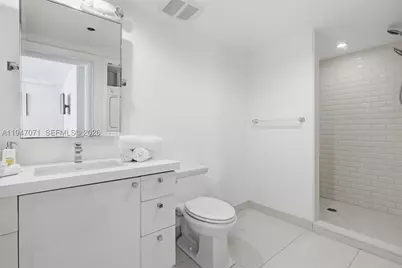 1250 Ocean #PH1, Miami Beach, FL 33139 - Photo 31