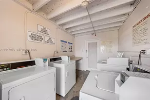 15600 NE 6th, Miami, FL 33162 - Photo 25