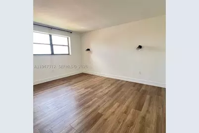8425 NW 8th #406, Miami, FL 33126 - Photo 13