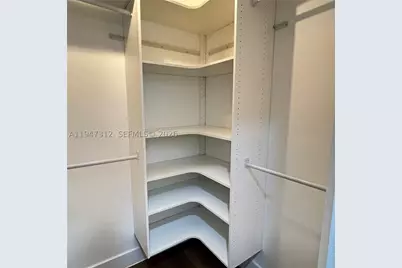 8425 NW 8th #406, Miami, FL 33126 - Photo 17