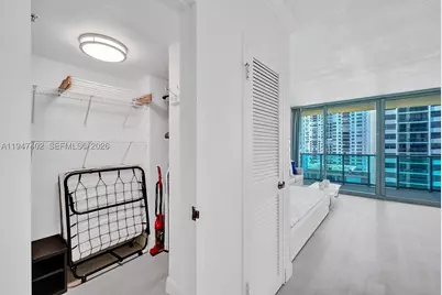 2501 S Ocean #905 (available Oct 2), Hollywood, FL 33019 - Photo 9