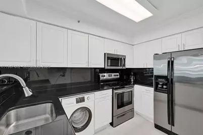 2501 S Ocean #905 (available Oct 2), Hollywood, FL 33019 - Photo 5