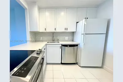 20335 W Country Club #405, Aventura, FL 33180 - Photo 9