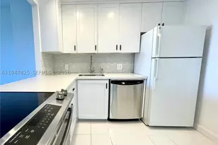 20335 W Country Club, Aventura, FL 33180 - Photo 9