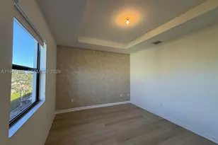 909 NE 211th, Miami, FL 33179 - Photo 15