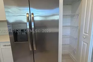 909 NE 211th, Miami, FL 33179 - Photo 5