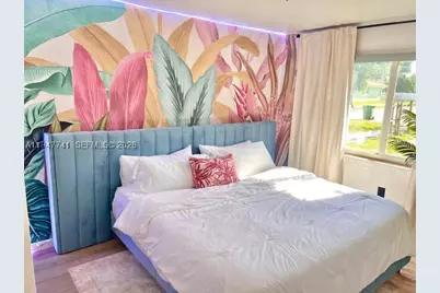 601 NW 10th, Hallandale Beach, FL 33009 - Photo 5