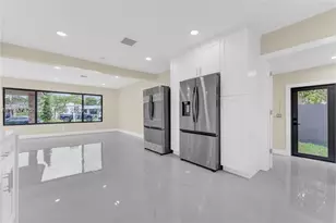 141 NE 122nd, North Miami, FL 33161 - Photo 11