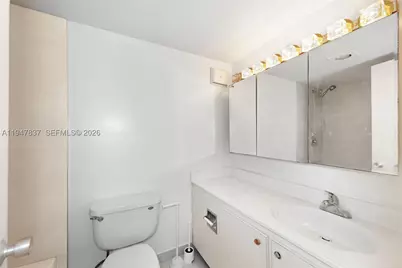 430 Golden Isles #707, Hallandale Beach, FL 33009 - Photo 11