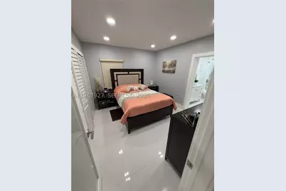 380 W 41st, Hialeah, FL 33012 - Photo 11