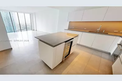 68 SE 6th #2110, Miami, FL 33131 - Photo 9