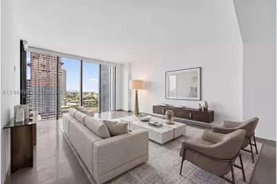 68 SE 6th #2110, Miami, FL 33131 - Photo 1